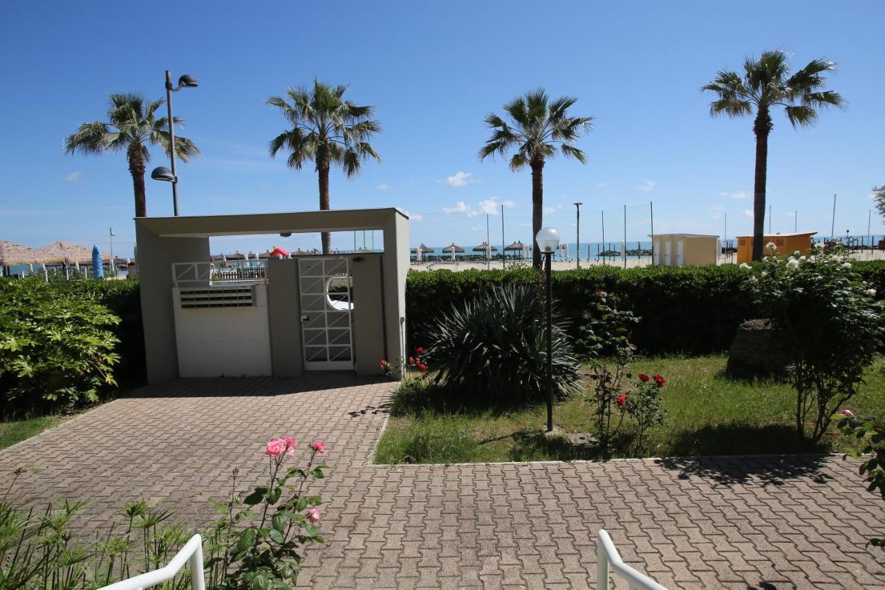 Montesilvano Marina Residence Le Palme מראה חיצוני תמונה