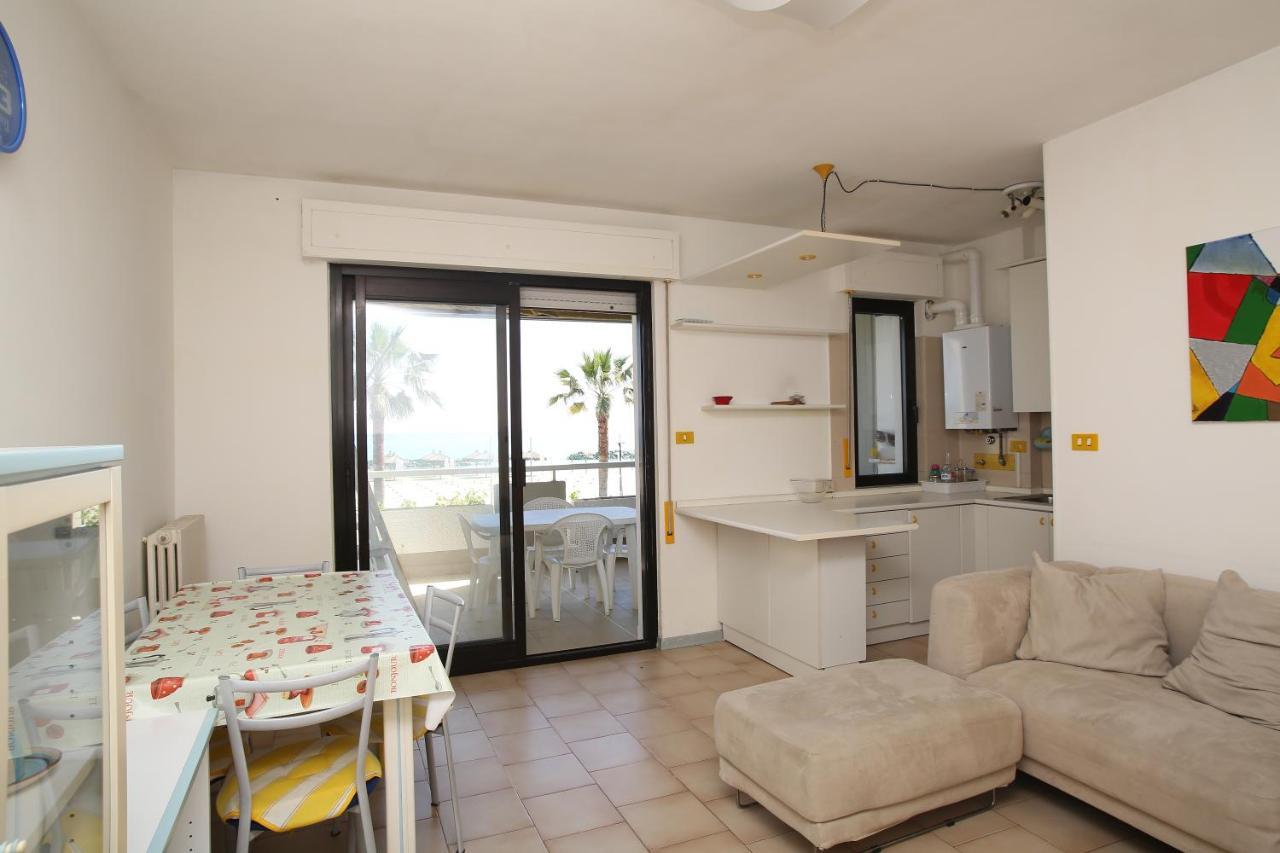 Montesilvano Marina Residence Le Palme מראה חיצוני תמונה